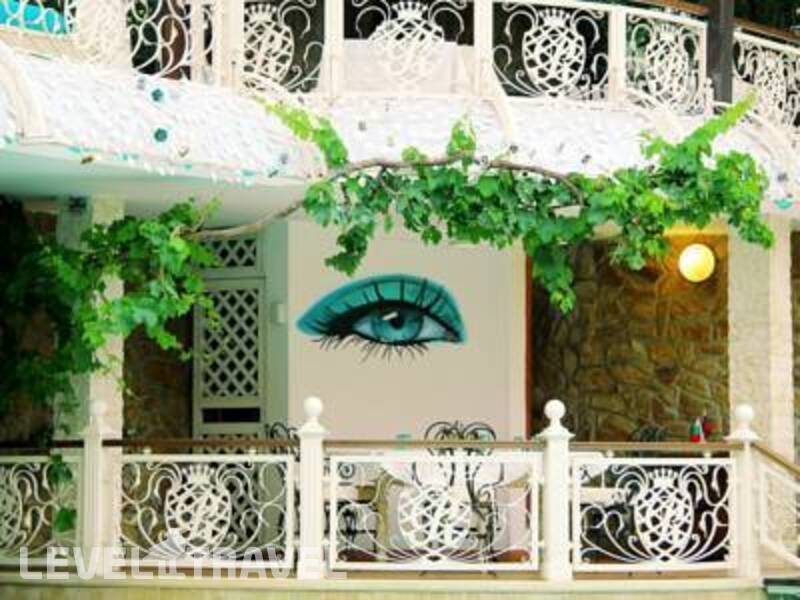 Фотография Rich Hotel