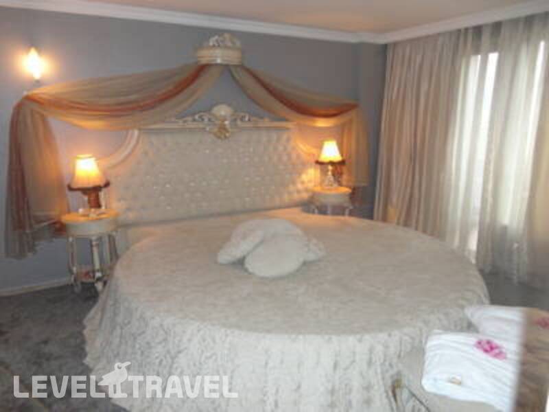 Фотография Rich Hotel