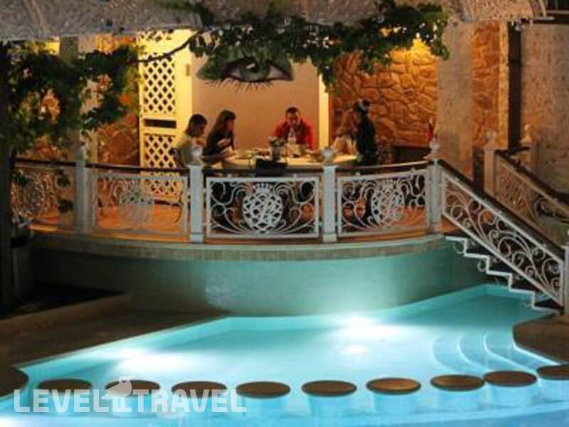 Фотография Rich Hotel