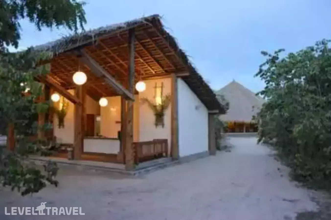 Giman Free Beach Resort