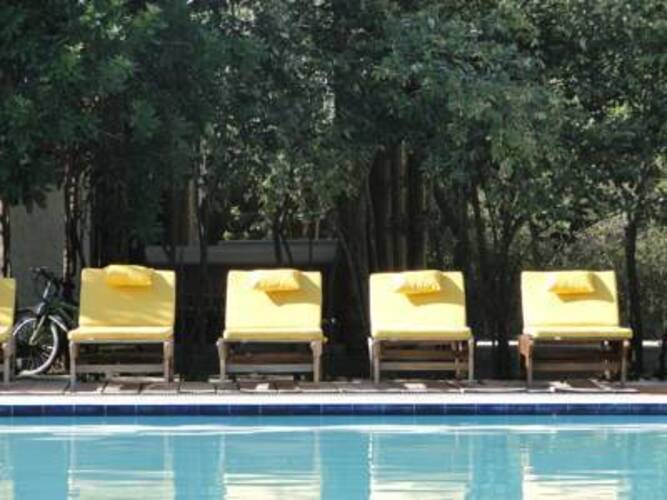 Giman Free Beach Resort