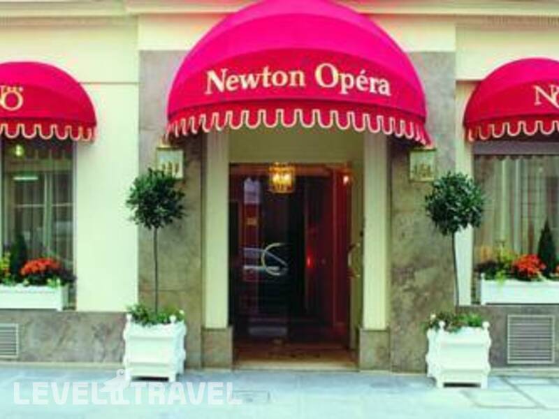 Фотография Newton Opera Hotel