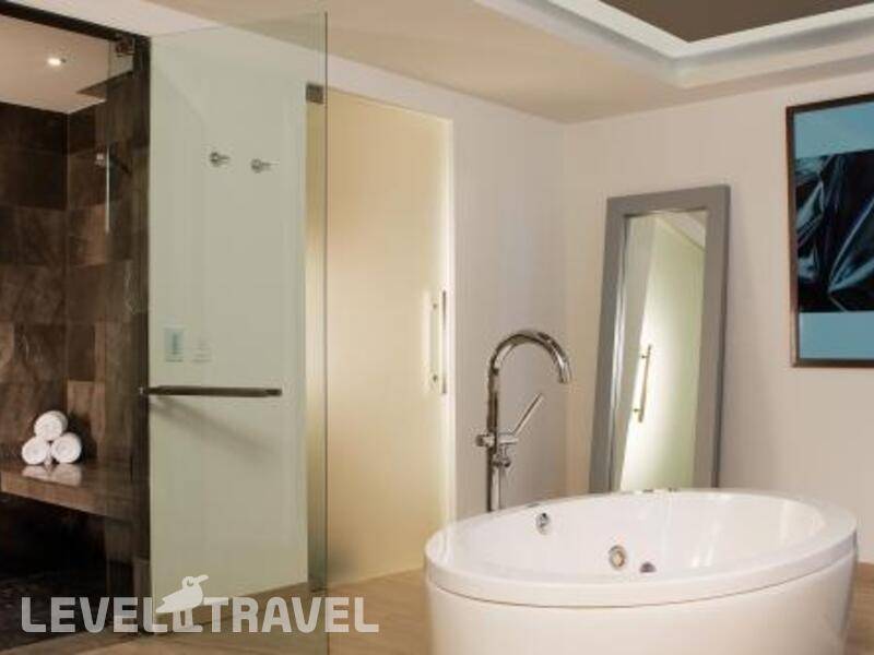 Фотография Breathless Riviera Cancun Resort & Spa (Adults Only 18+)