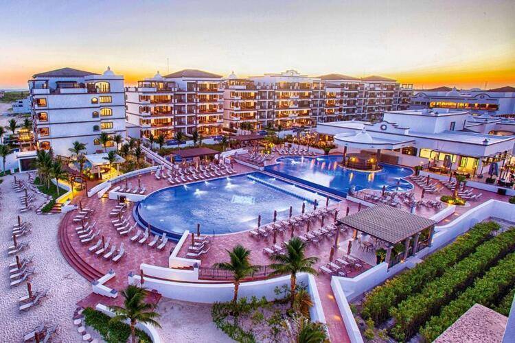Grand Residences Riviera Cancun