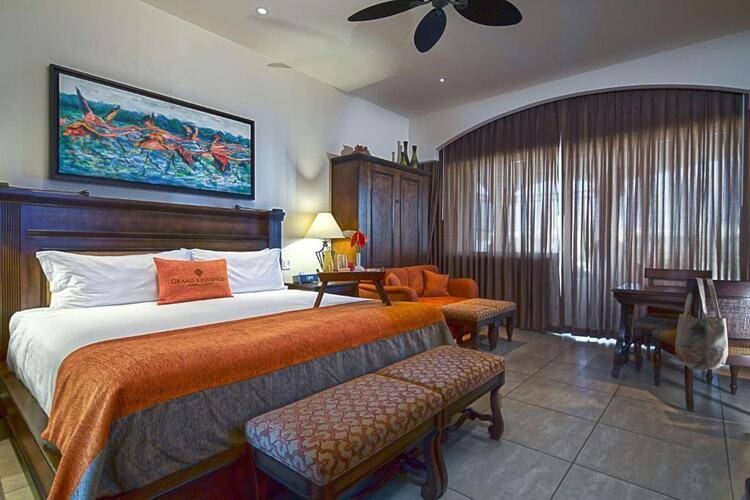 Grand Residences Riviera Cancun
