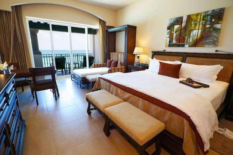 Grand Residences Riviera Cancun