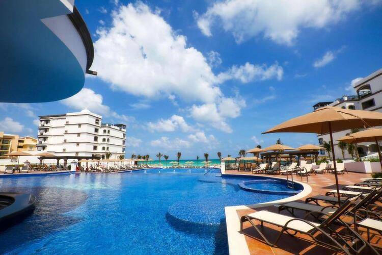 Grand Residences Riviera Cancun