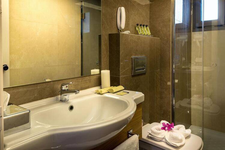 Porto Platanias Village Resort & Spa