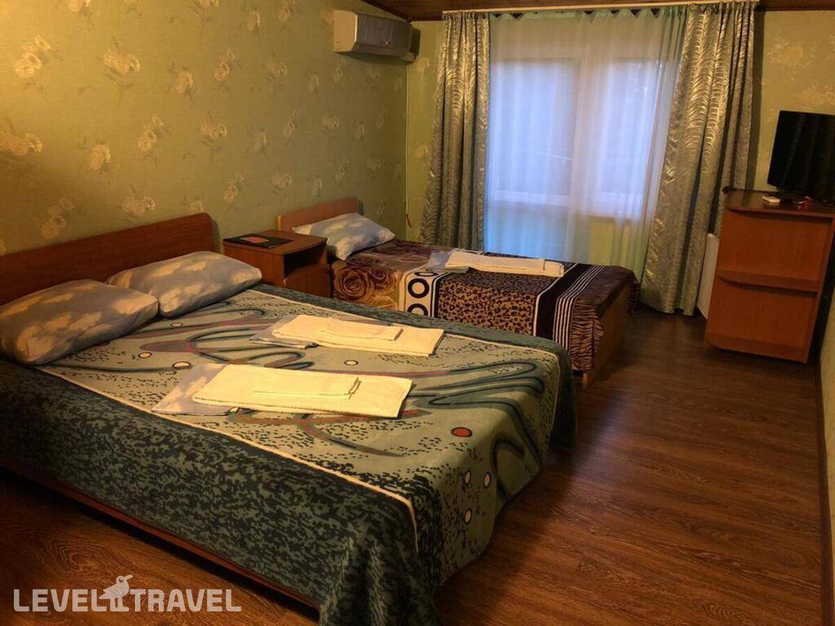 Изображение отеля 8