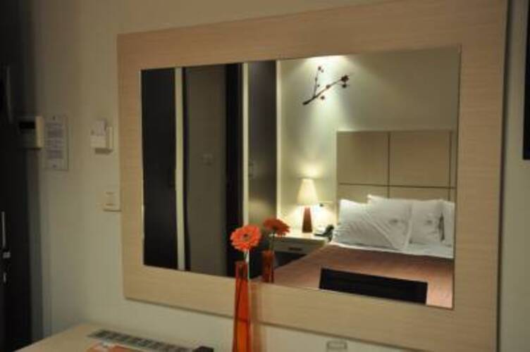 Athens Way Hotel