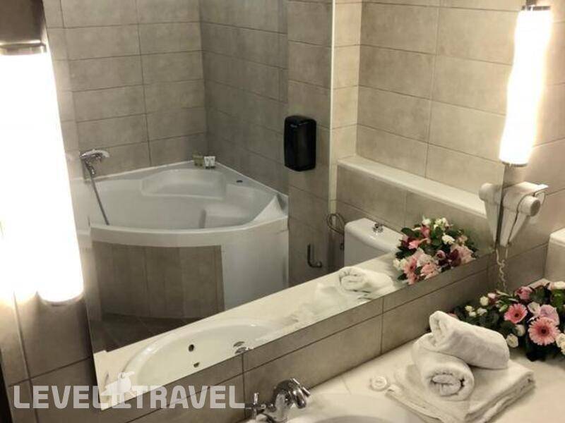 Фотография Galaxy Hotel