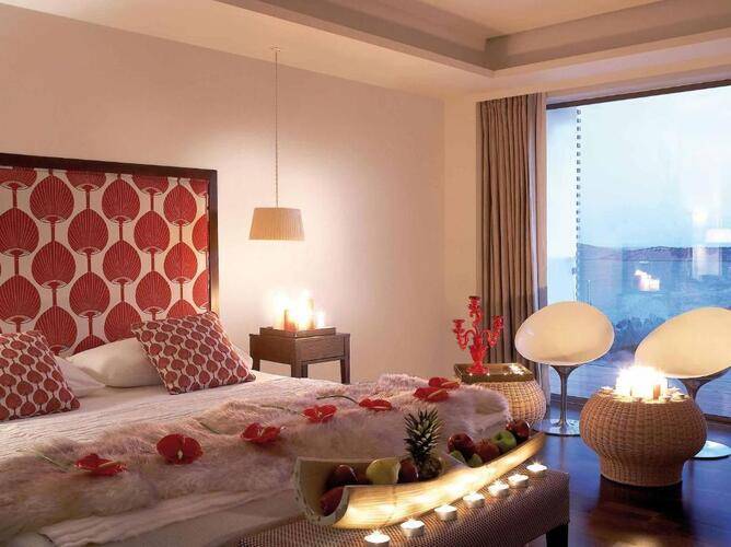 Grecotel Vouliagmeni Suites