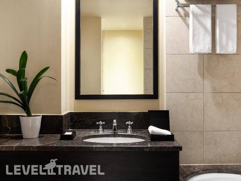 Фотография Grecotel Vouliagmeni Suites