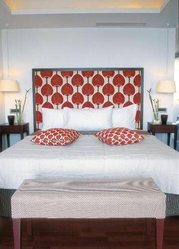Grecotel Vouliagmeni Suites