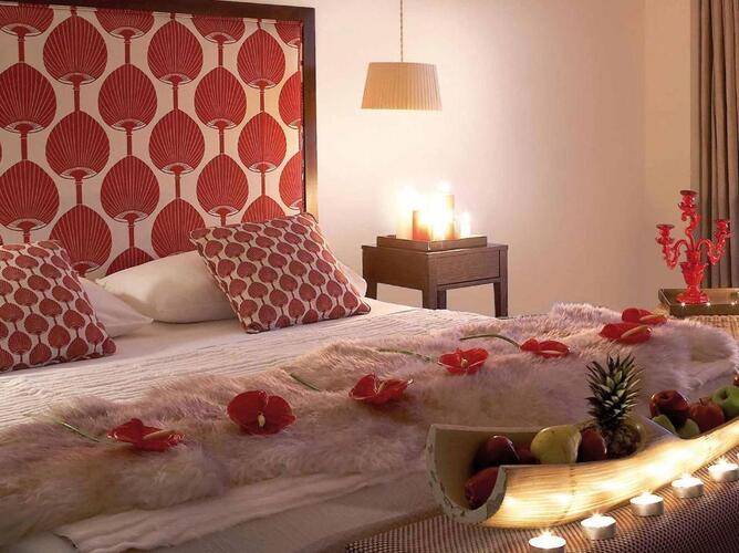 Grecotel Vouliagmeni Suites
