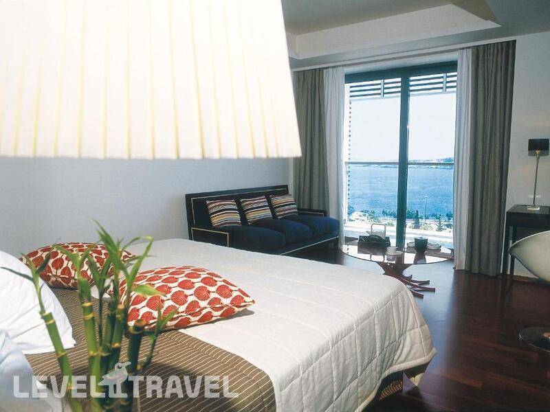 Фотография Grecotel Vouliagmeni Suites