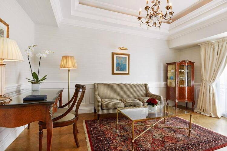 King George A Luxury Collection Hotel