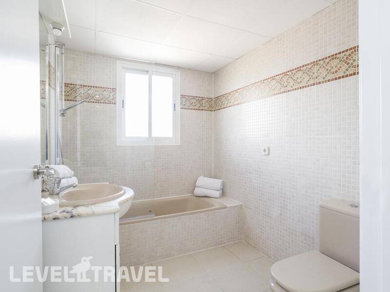 Фотография Ibersol Priorat Apartment