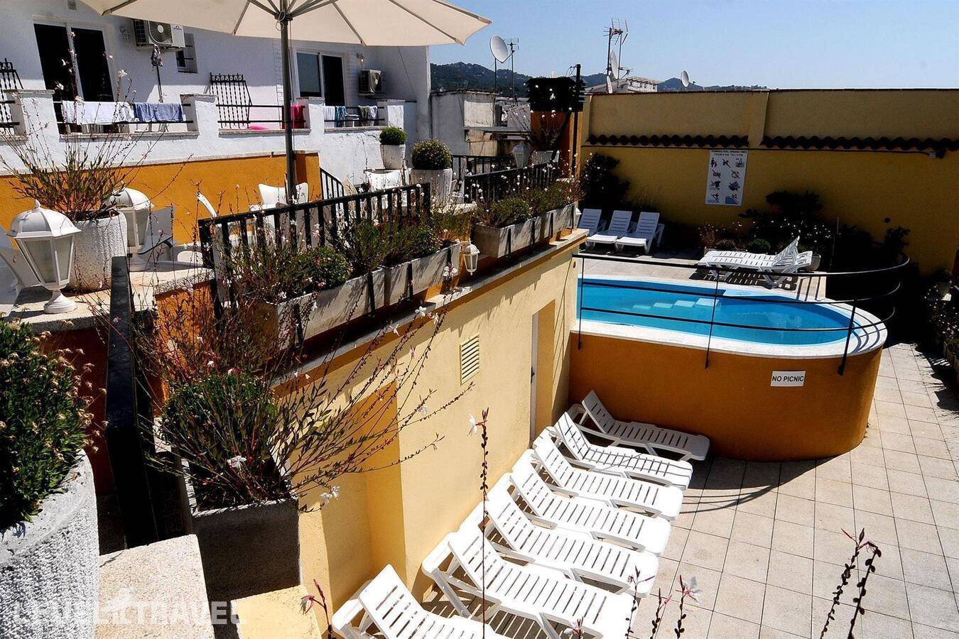 фотографии отеля Apartments Monjardi в Испания(Льорет-де-Мар) - фото №24