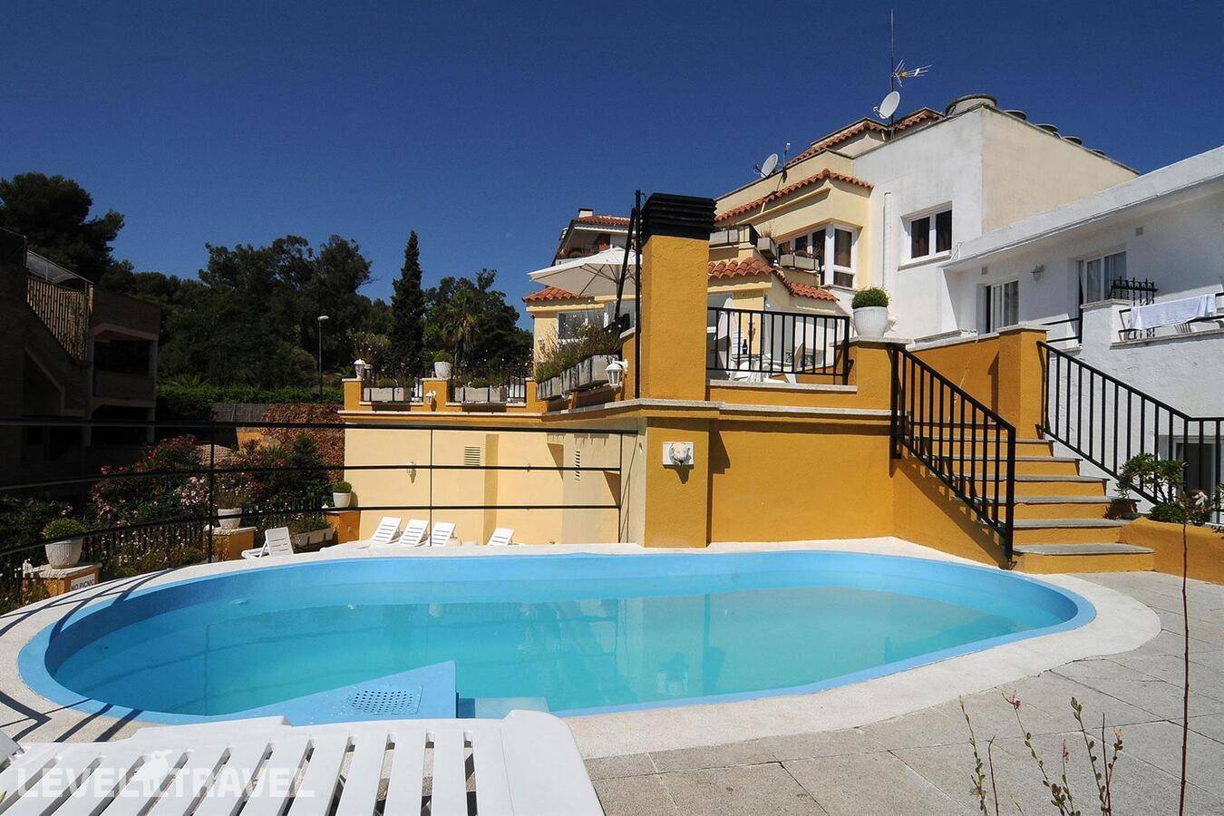 фотографии отеля Apartments Monjardi в Испания(Льорет-де-Мар) - фото №3