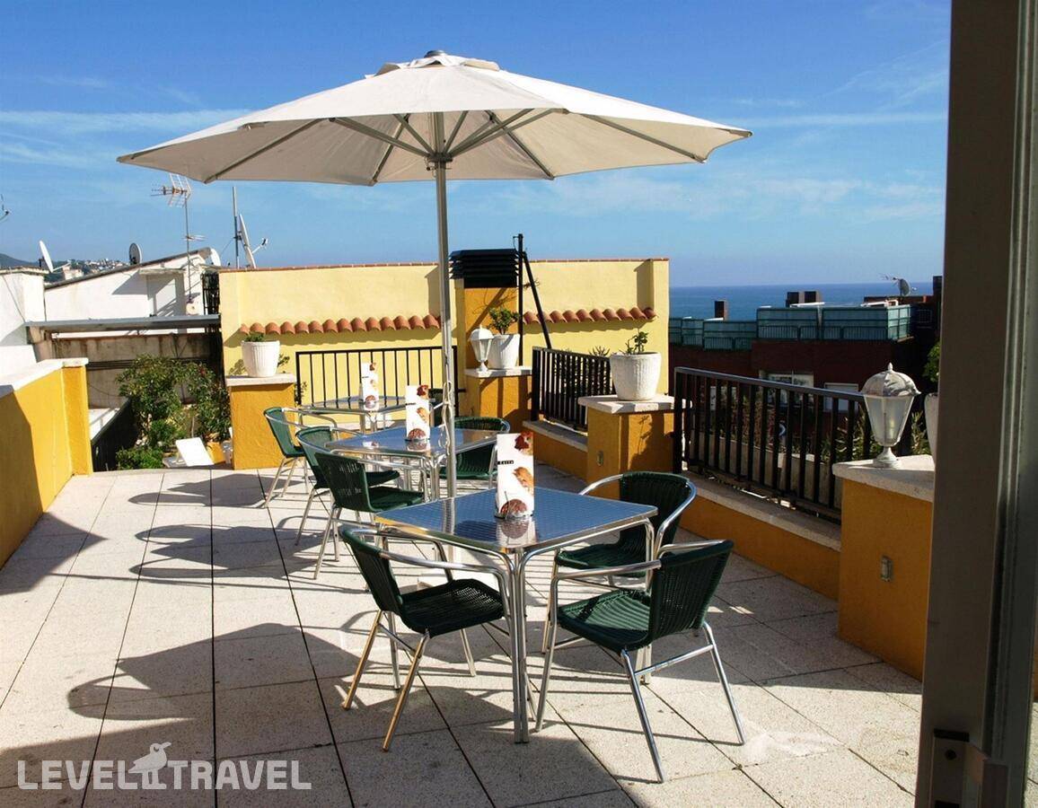 фотографии отеля Apartments Monjardi в Испания(Льорет-де-Мар) - фото №19