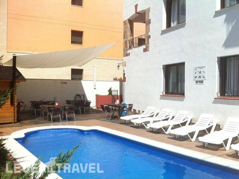 Фотография Apartamentos Caribe Lloret