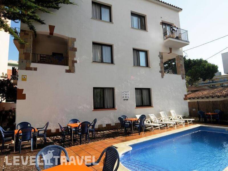 Фотография Apartamentos Caribe Lloret