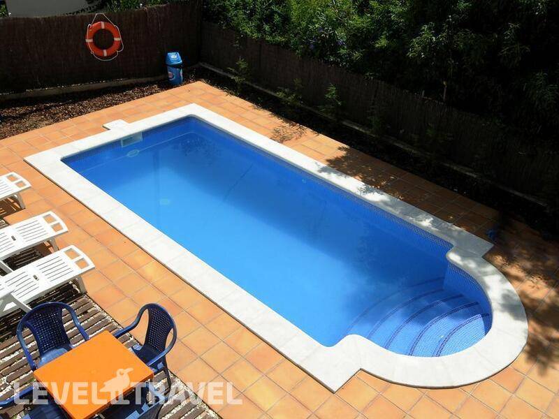Фотография Apartamentos Caribe Lloret
