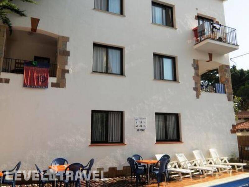 Фотография Apartamentos Caribe Lloret