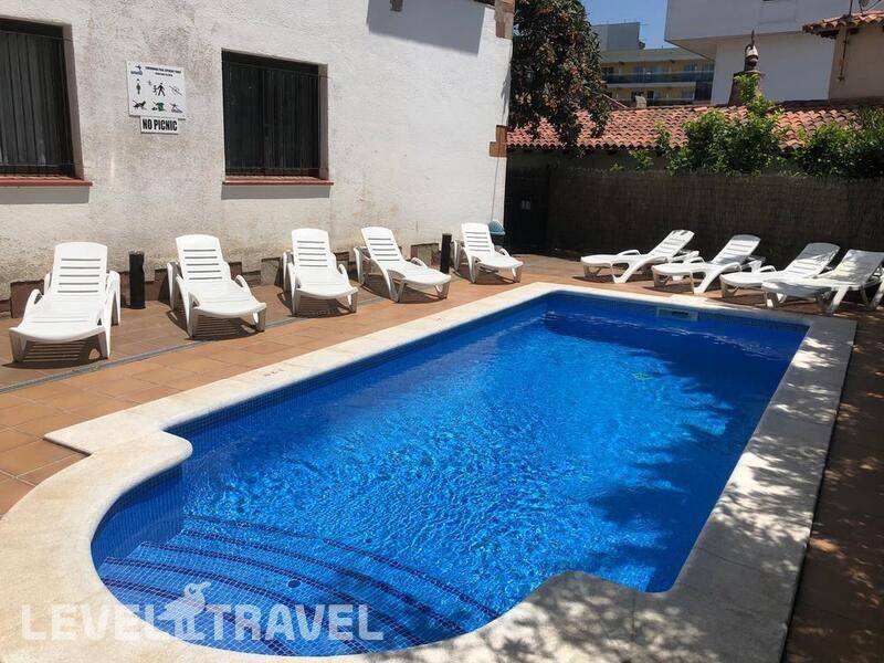 Фотография Apartamentos Caribe Lloret