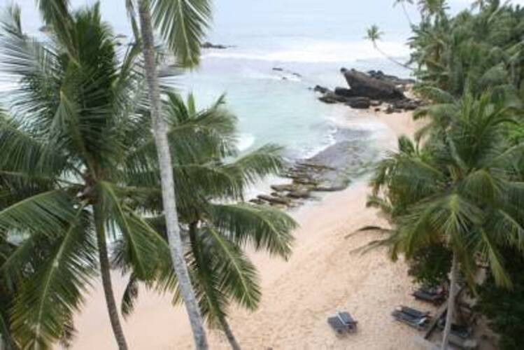 Sayura Beach Hotel