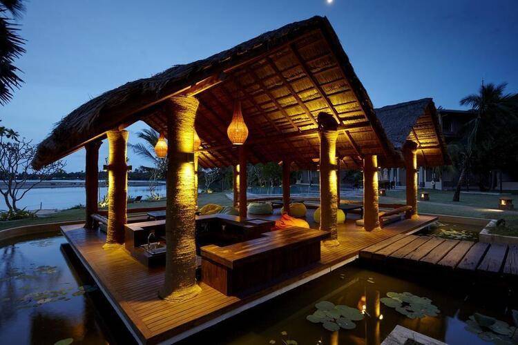 Amaranthe Bay Resort & Spa
