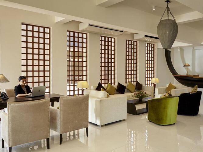 Amaranthe Bay Resort & Spa