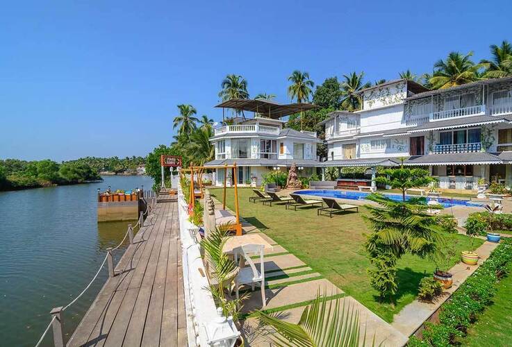 Stone Wood Riverfront Resort (Ex. The River Palace)