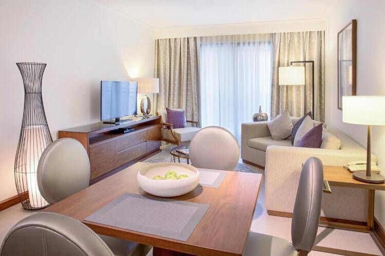 Pullman Dubai Creek City Centre Residences