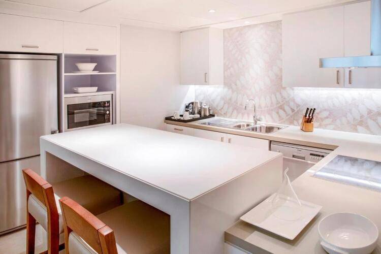 Pullman Dubai Creek City Centre Residences