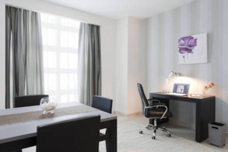 Nassima Tower Hotel Apartment