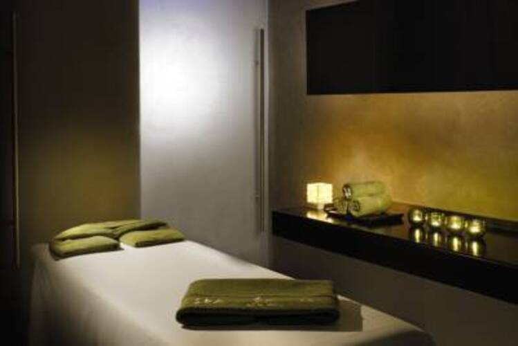Nassima Tower Hotel Apartment