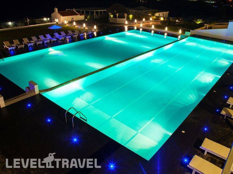 Фотография Mr & Mrs White Crete Lounge Resort And Spa (Ex.Cretan Pearl Resort & Spa)