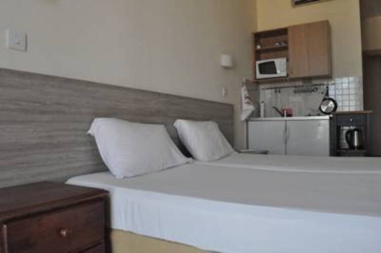 Tuck Inn