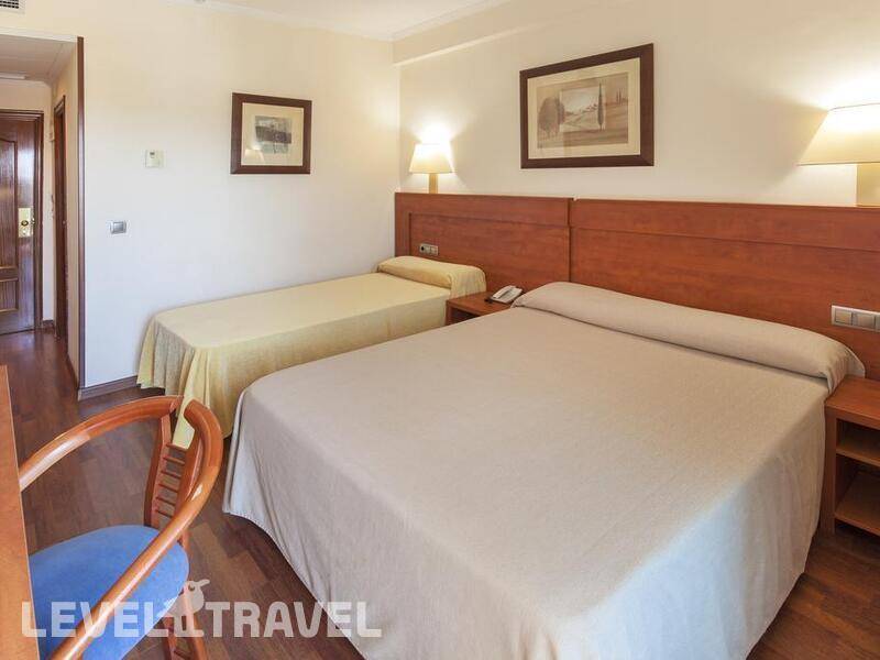 Фотография Port Denia Hotel