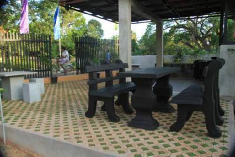 Olanro Negombo