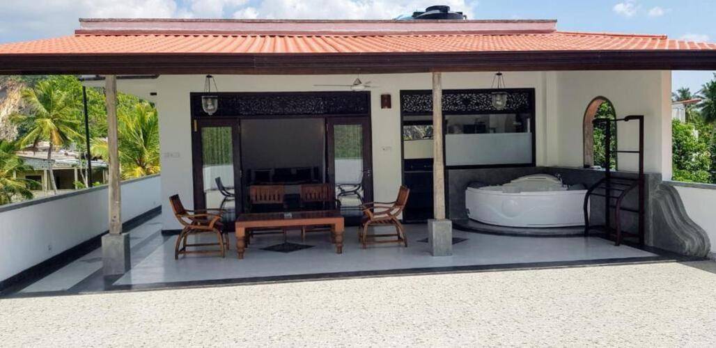 Green Villa