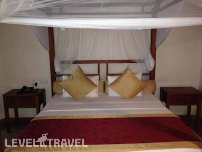 Фотография Warahena Beach Hotel