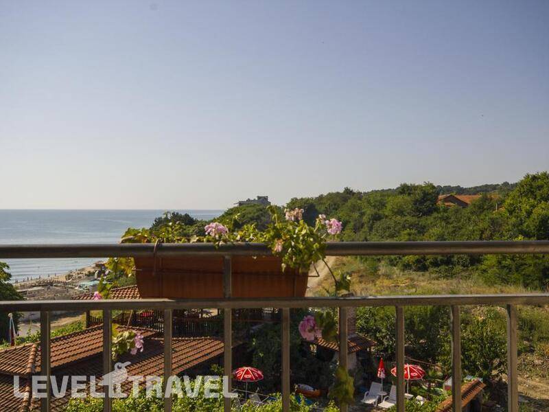 Фотография Coral Hotel