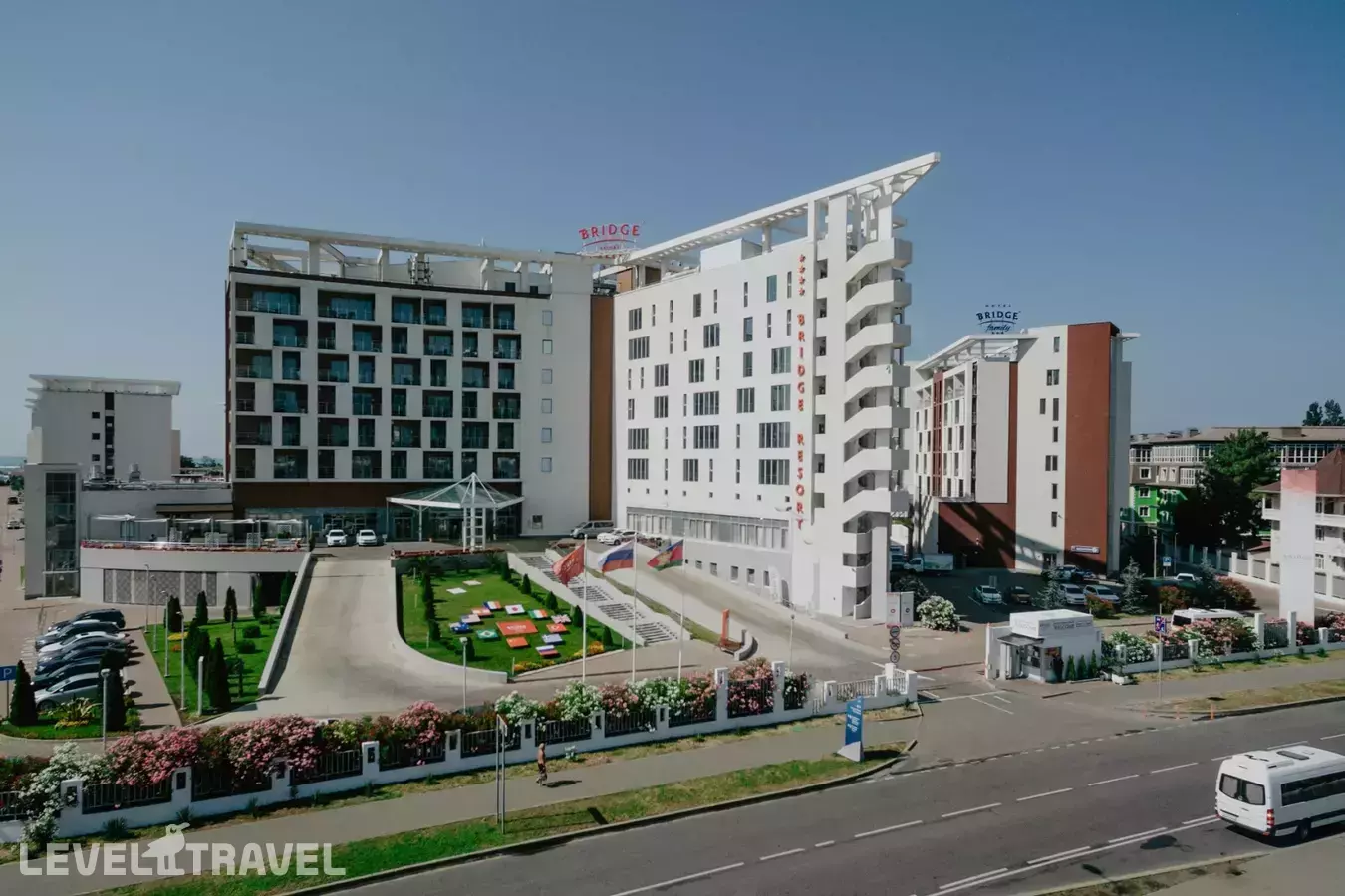 Bridge Family Resort (Бридж Фемили Резорт)