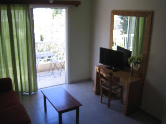 Onisillos Hotel Apartments