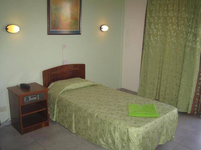 Onisillos Hotel Apartments