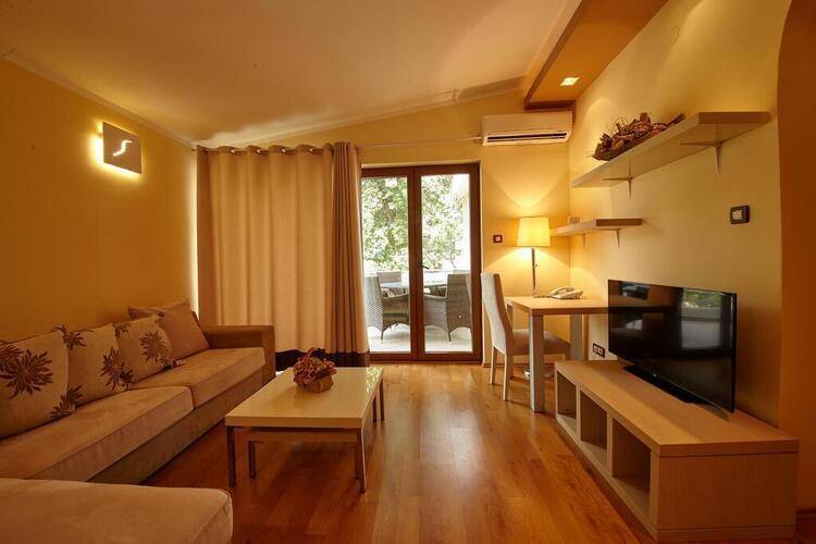 Hotel & Resort Ruza Vjetrova (Wind Rose)