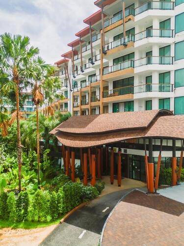 The Lunar Patong